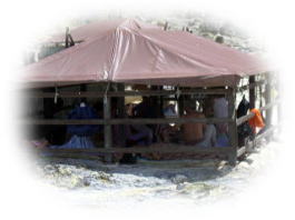 玉川温泉岩盤浴1　岩盤浴用の小屋
